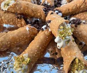 Cannolis 