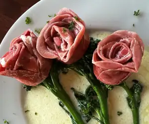 Pasta roses