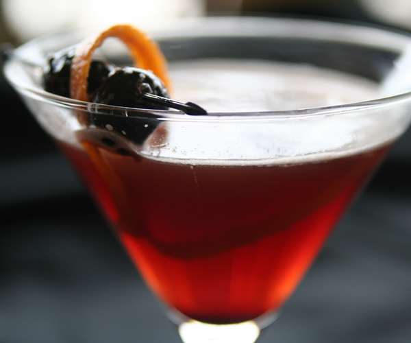 Our bartenders shake up classic cocktails, Bistro originals, and - of course - Brandy Old Fashioneds